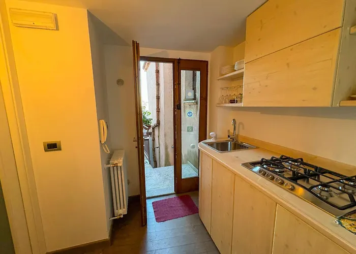 - Arcodia Bed & Breakfast San Marco d'Alunzio